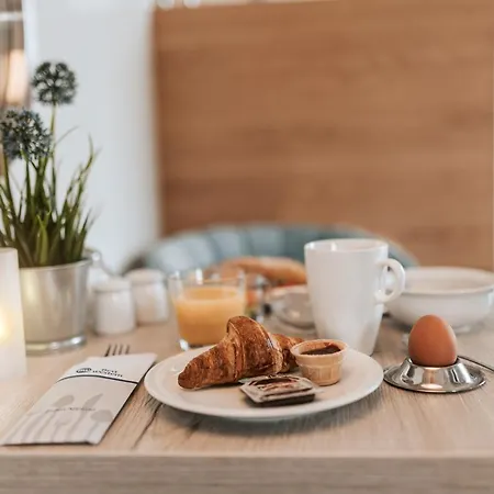 베스트 웨스턴 쿠르퓌르스트 빌헬름 I. 호텔 4*