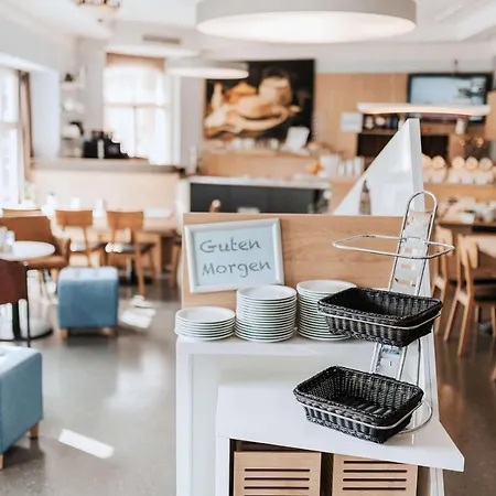 威廉选帝侯大街贝斯特韦斯特酒店 酒店 卡塞尔