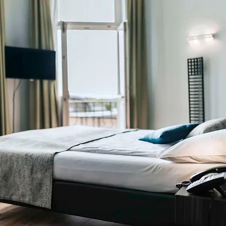 威廉选帝侯大街贝斯特韦斯特酒店 酒店 4*