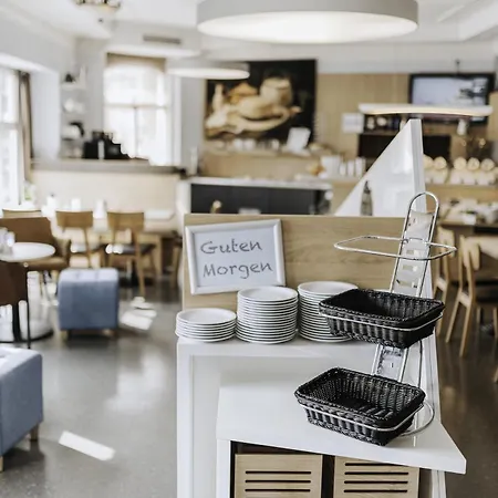Western Kurfuerst Wilhelm I. Hotel 4*